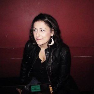 Meet your Posher, Anthoula